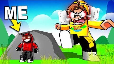 I Became TINY to CHEAT in Roblox Hide & Seek