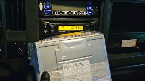 How to replace Isuzu NPR radio
